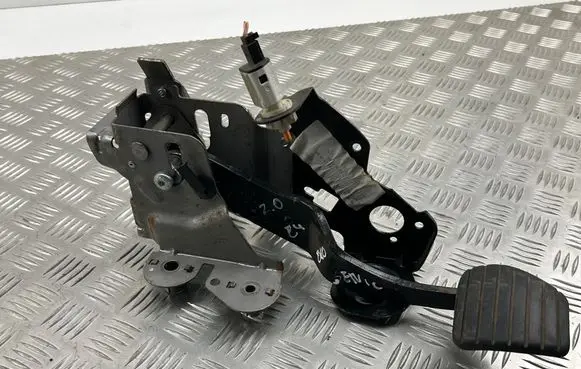 Renault Scenic III - Grand scenic III Brake pedal 465010016R