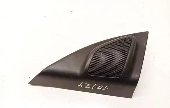 Volvo V70 Front door speaker 30781065