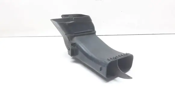 BMW 1 F20 F21 Air intake duct part 7597584 13717597584 7597585