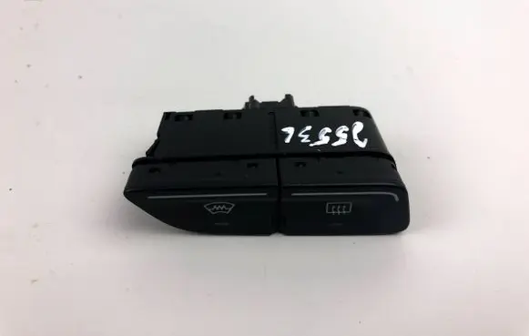 Ford Focus Windscreen/window heater switch AM5T18K574AC
