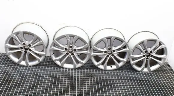 Audi TT TTS Mk2 R12 alloy rim 8J0601025S