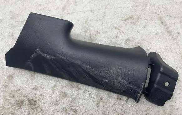 Tesla Model 3 (C) pillar trim 164347500b