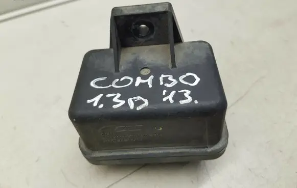 Opel Combo D Glow plug pre-heat relay 55229840 nr7480