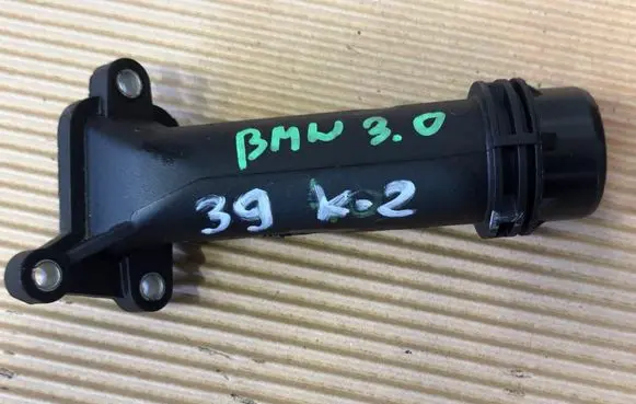 BMW X5 F15 Engine coolant pipe/hose 7810707