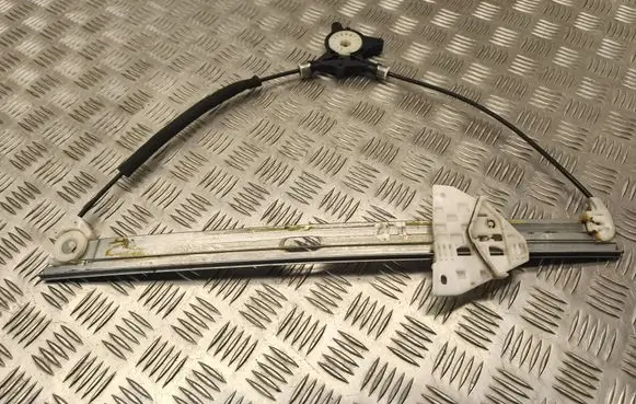Mazda 5 Front window lifting mechanism without motor 