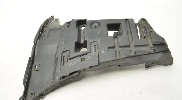 Volvo V70 Front bumper mounting bracket 08663948