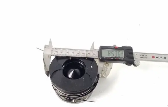 Mercedes-Benz S W220 Piston with connecting rod 