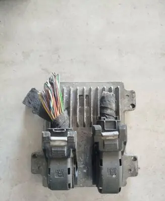 Opel Insignia A Engine control unit/module 55583740