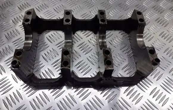 Audi A6 S6 C6 4F Crankshaft Holder 