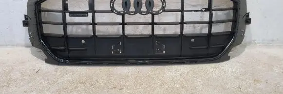 Audi Q8 Front grill 4M8853651