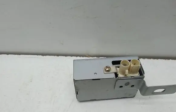Ford Mustang V Aerial antenna amplifier AR3T19G461BE