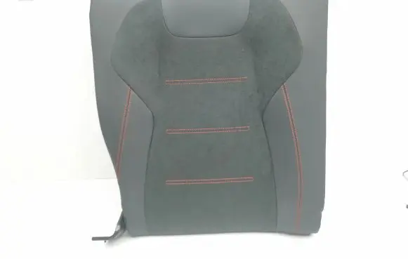Mercedes-Benz EQA Rear seat 