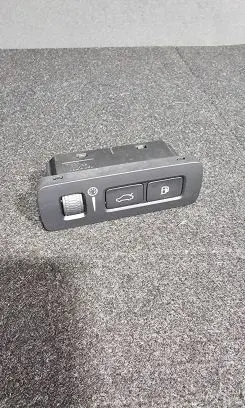 Volvo XC90 Fuel tank opening switch 31376509 16W271 T16270698401