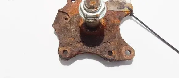 Citroen C4 I Stub axle 
