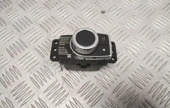 Multifunctional control switch/knob