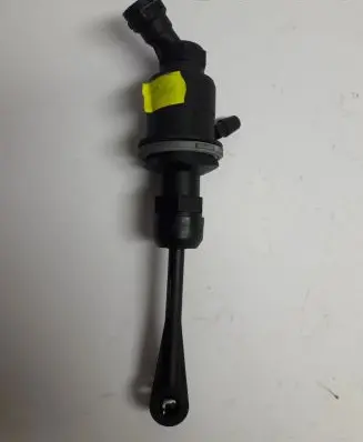 Renault Megane II Clutch master cylinder 8200151785