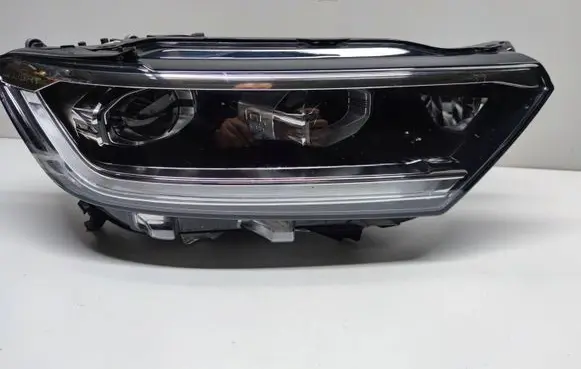 Volkswagen T-Roc Headlight/headlamp 2GA941036AD