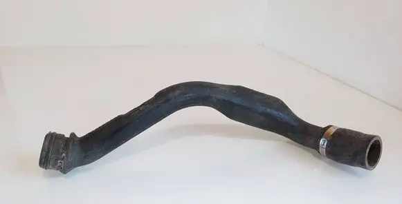 Volkswagen Golf III Breather hose/pipe 028103491A
