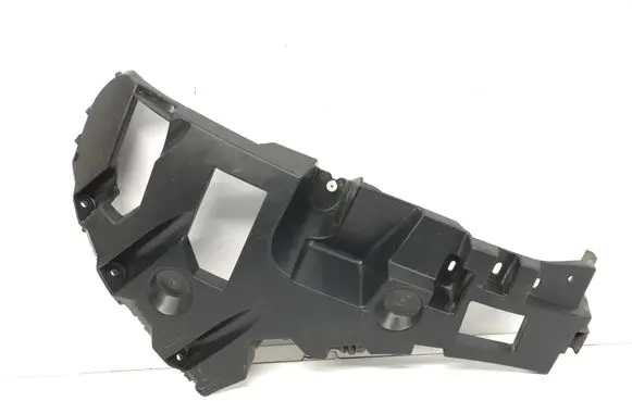 Rear bumper mounting bracket