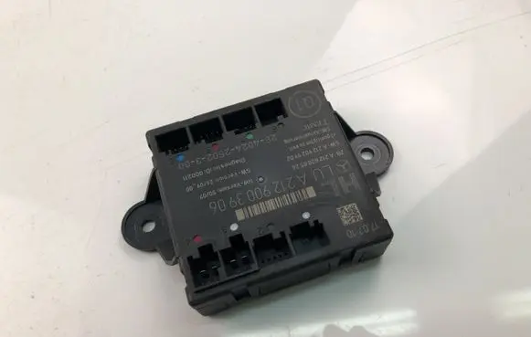 Mercedes-Benz E W212 Door control unit/module A2129003906