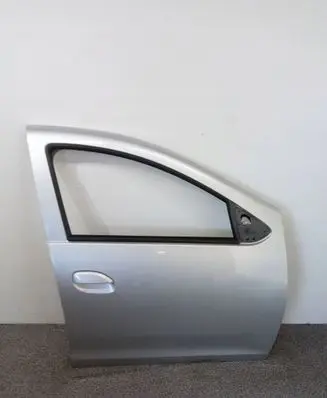 Dacia Logan II Front door