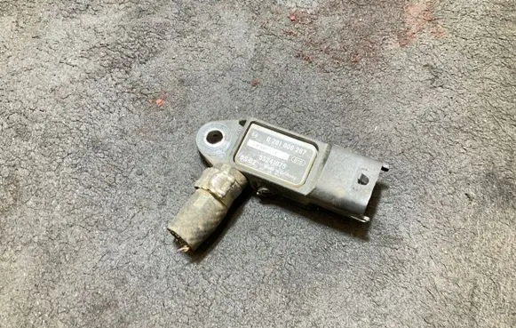 Opel Combo D Exhaust gas pressure sensor 55241075 130306T0133F 0281006287