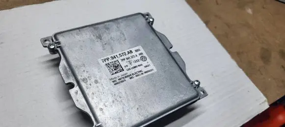 Volkswagen Passat Alltrack Light module LCM