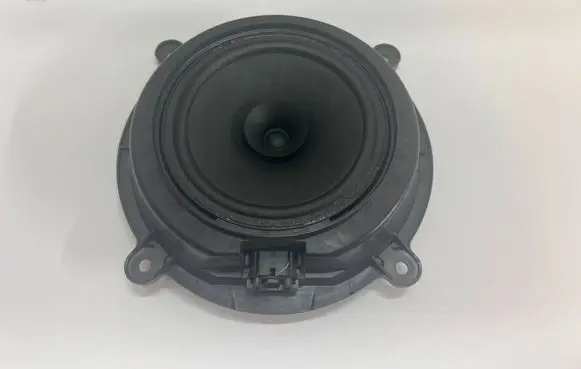 Mazda 3 III Front door speaker BHN966960