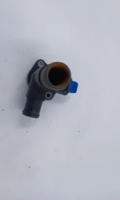 Audi A4 S4 B5 8D Engine coolant pipe/hose 028121132