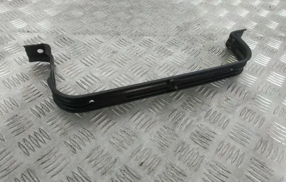Mercedes-Benz Vito Viano W447 Fuel tank mounting bracket A4474750621