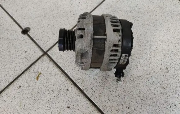 Subaru Forester SJ Generator/alternator