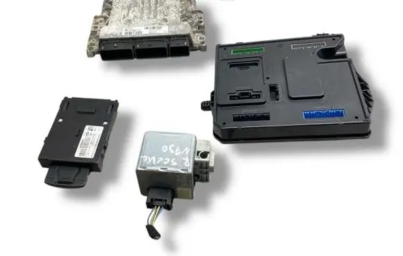 Renault Scenic III - Grand scenic III Engine ECU kit and lock set S180057143A 237101478R 237100037R