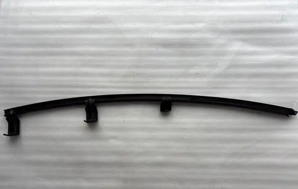 Subaru Outback (BT) Front door windshield rail 