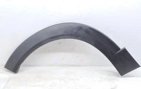 Mazda CX-30 Front arch trim DFR551W31