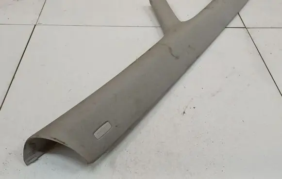 Volkswagen Sharan (C) pillar trim 7N0867234