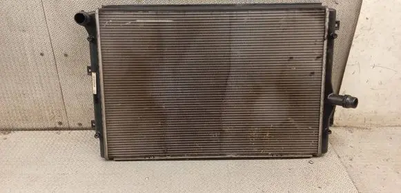 Volkswagen PASSAT B6 Coolant radiator 1K0121251DM