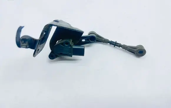 Jaguar E-Pace Rear air suspension level height sensor J9C33C097AA 20073 304304