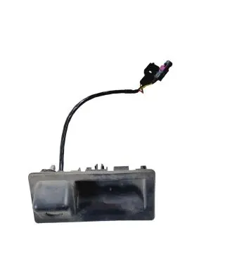 Volkswagen PASSAT B7 Tailgate handle with camera 3C0827566A