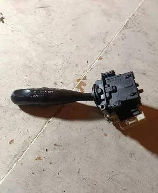 Toyota Corolla E120 E130 Indicator stalk 1736481