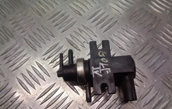 Volkswagen Golf IV Vacuum valve 1J0906627