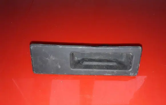 BMW 5 F10 F11 Tailgate opening switch 10822910