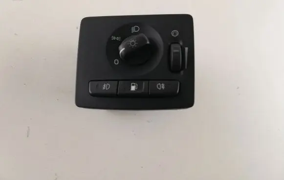 Volvo V50 Light switch 30669735 KL1577