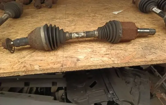 Opel Astra J Front driveshaft 13250844