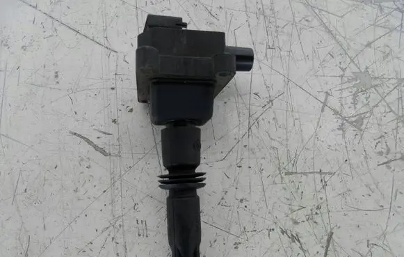 Alfa Romeo 147 High voltage ignition coil 46755605