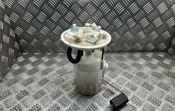 Opel Vivaro Fuel level sensor 8200009645C