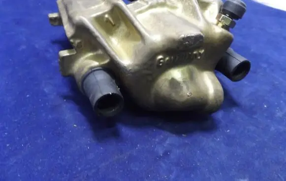 Volkswagen Polo II 86C 2F Front brake caliper 50859 191615124 UBD