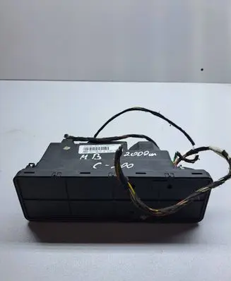 Mercedes-Benz C W203 Central locking vacuum pump 2109001248 002299012 00782825