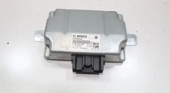 Maserati Ghibli Voltage converter/converter module 56029583AB