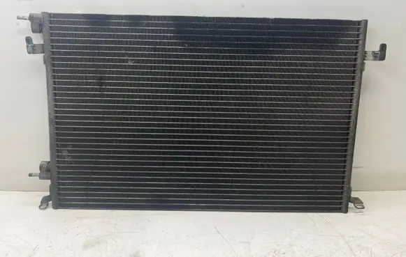 A/C cooling radiator (condenser)