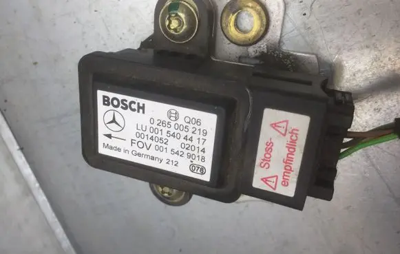 Mercedes-Benz Vaneo W414 ESP acceleration yaw rate sensor 0265005219 LU0015404417 001405202014